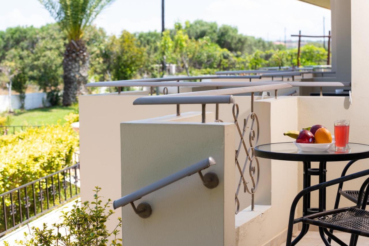 Daydream Hill Hotel Stavros  Bagian luar foto