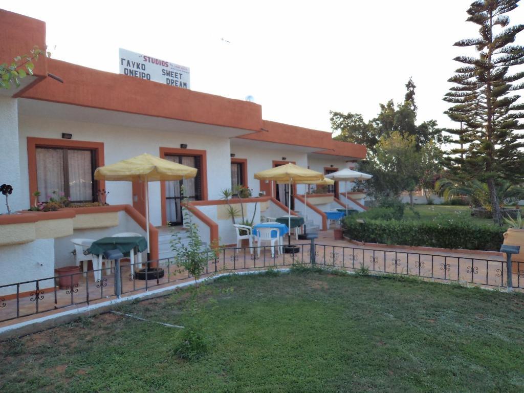 Daydream Hill Hotel Stavros  Bagian luar foto