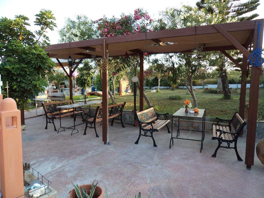 Daydream Hill Hotel Stavros  Bagian luar foto