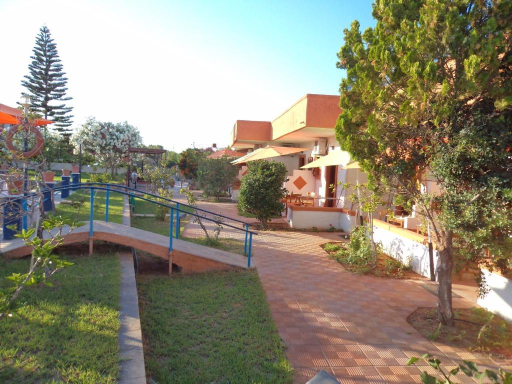 Daydream Hill Hotel Stavros  Bagian luar foto