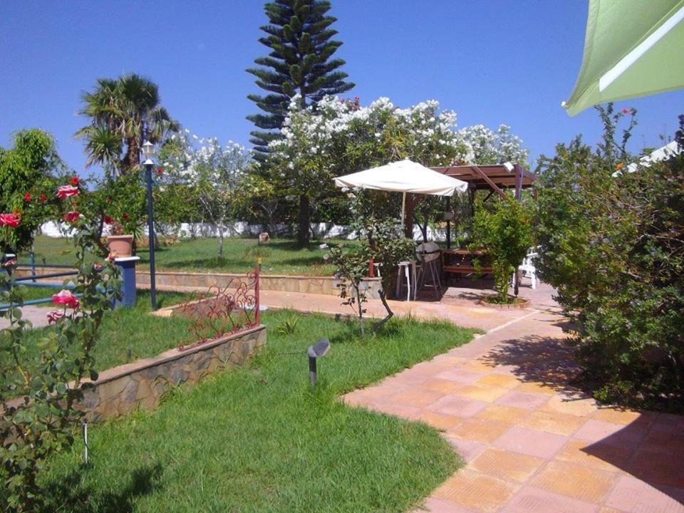 Daydream Hill Hotel Stavros  Bagian luar foto